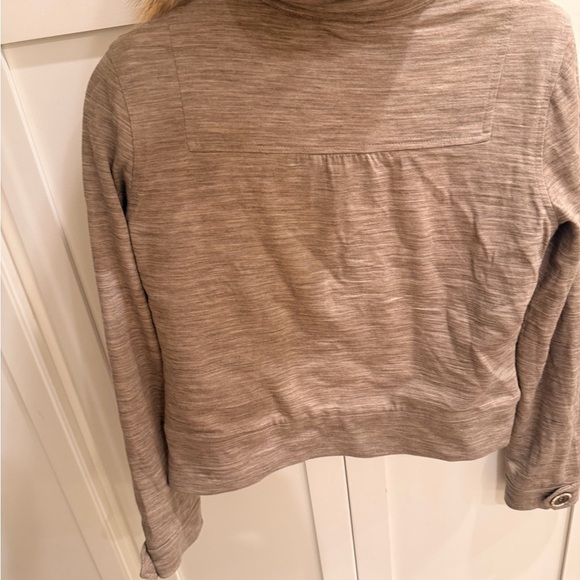 Escada Sport Tan Jacket with Cream Fur! Size 36 (small) - Picture 7 of 9